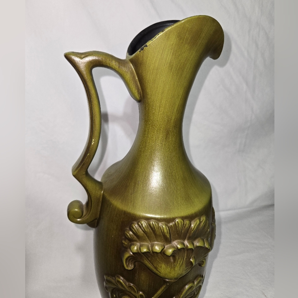 Vintage Haeger Elegant Green Decorative Vase - Picture 6 of 12